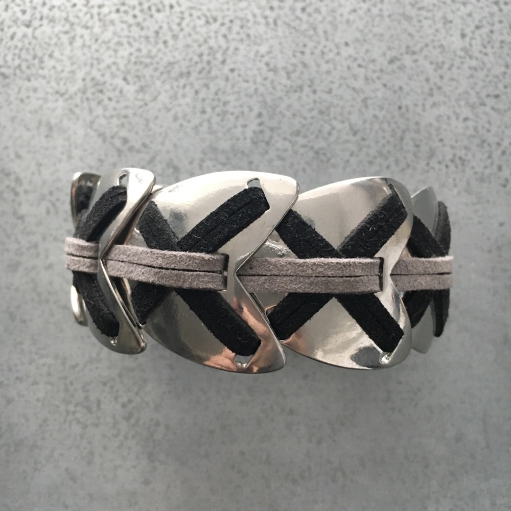 Metallic Chevron Bracelet w/ Black & Gray Accents - Picture 2 of 4
